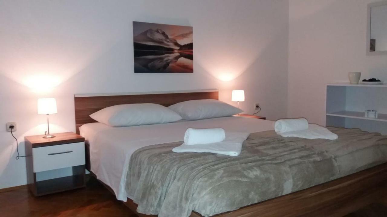 Apartman Teklic Kaštela Exteriér fotografie